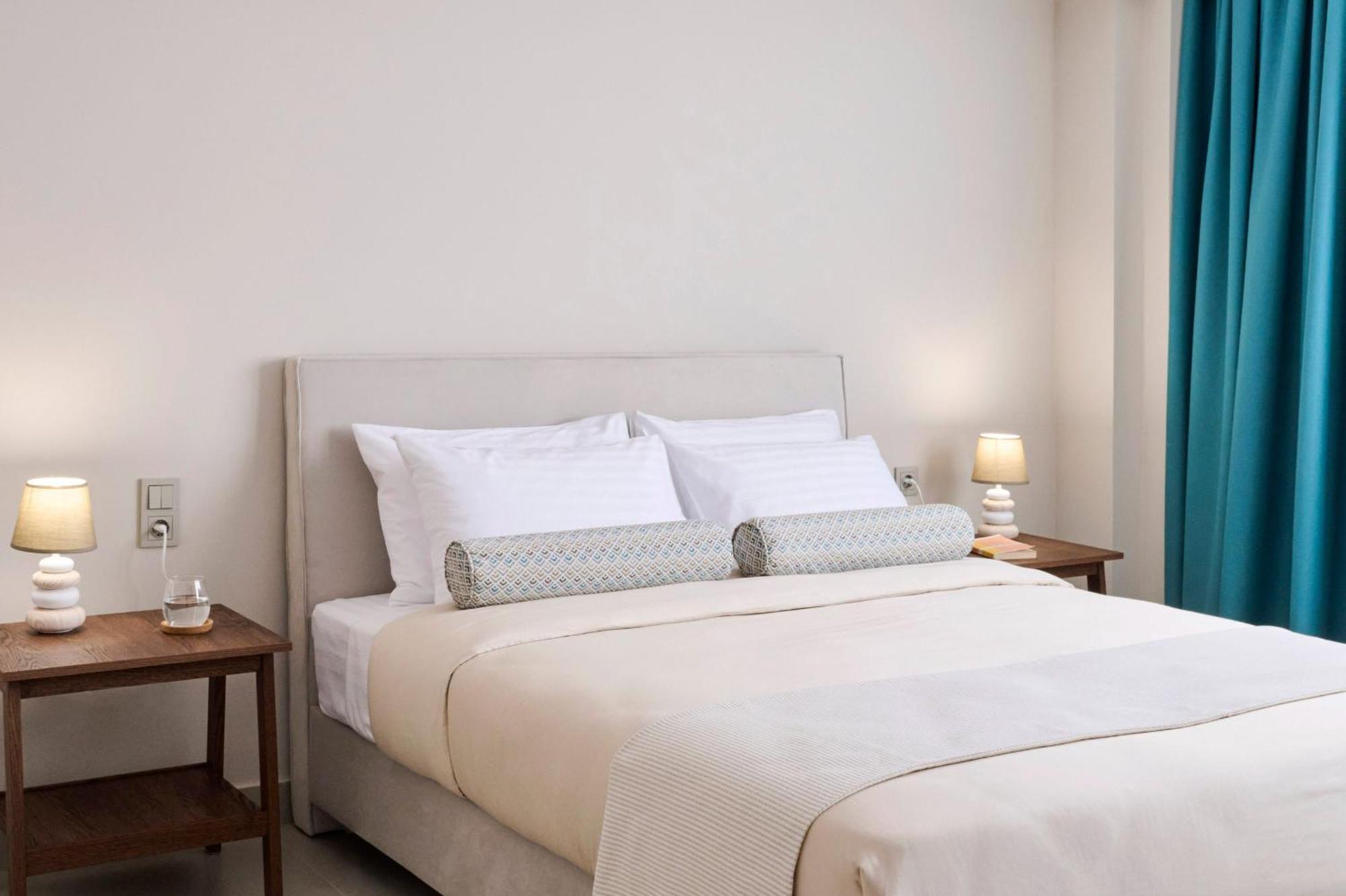 Acropolis Muses - Downtown Luxury Apartments Athena Bagian luar foto