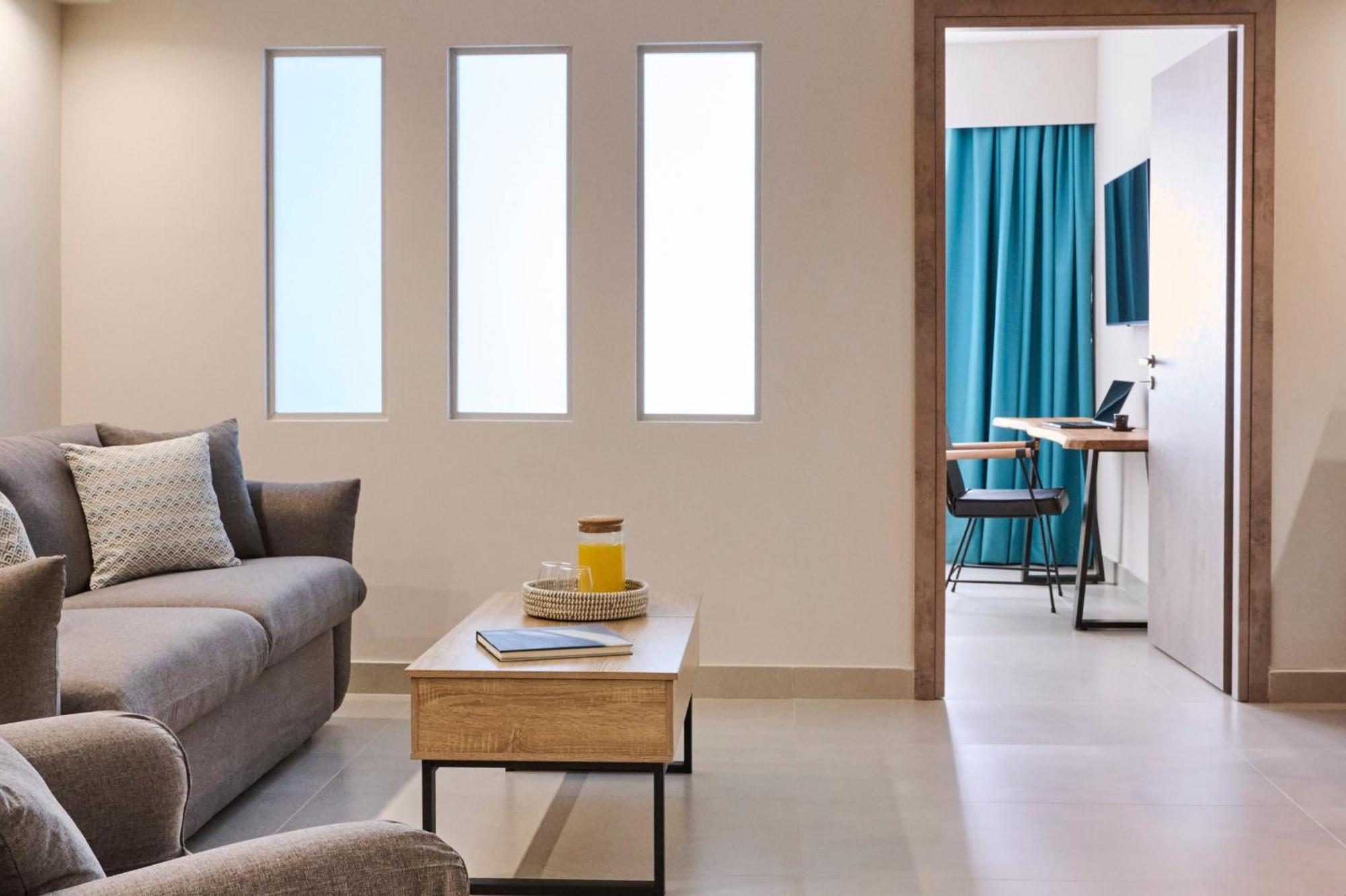 Acropolis Muses - Downtown Luxury Apartments Athena Bagian luar foto