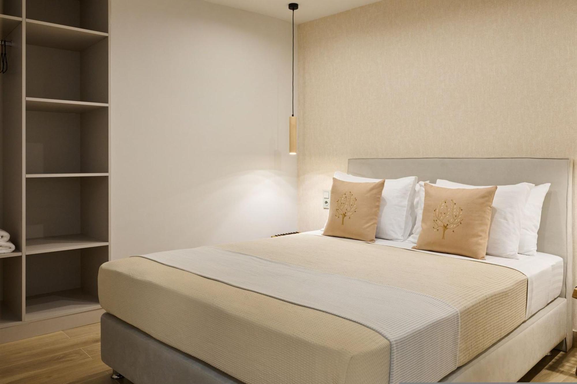 Acropolis Muses - Downtown Luxury Apartments Athena Bagian luar foto