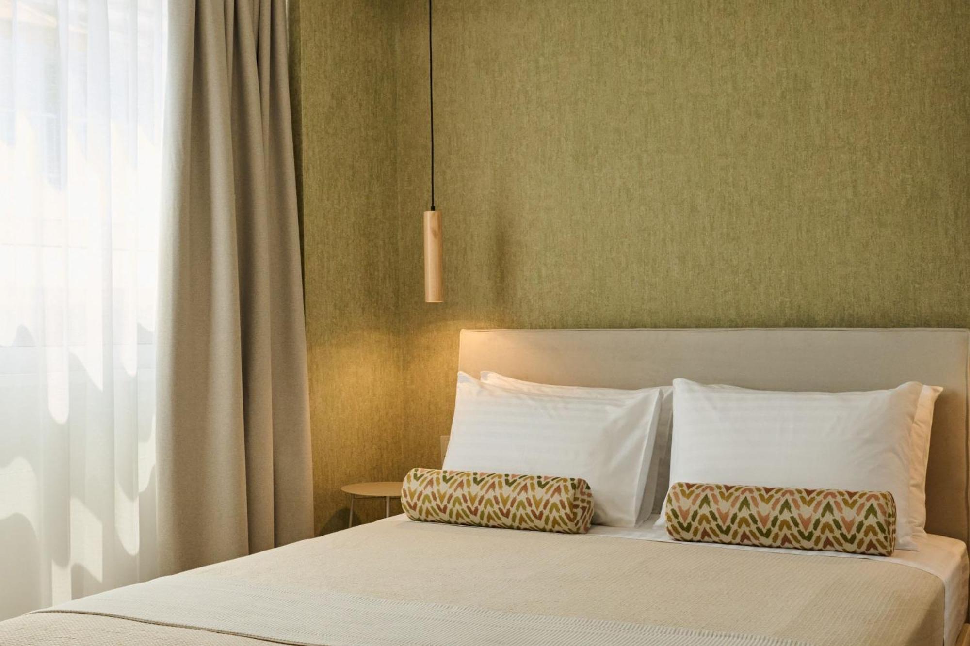 Acropolis Muses - Downtown Luxury Apartments Athena Bagian luar foto